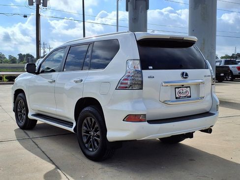 Used 2022 Lexus GX 460 Premium AWD/4WD image 2
