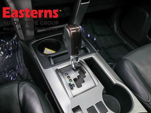 Used 2015 Toyota 4Runner Limited image 77