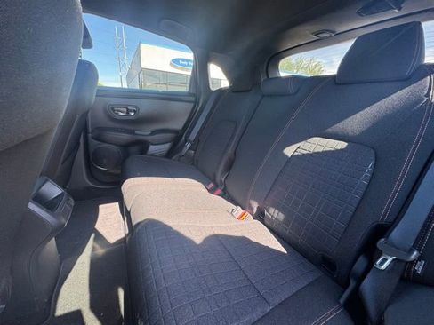 Used 2023 Honda HR-V Sport image 12