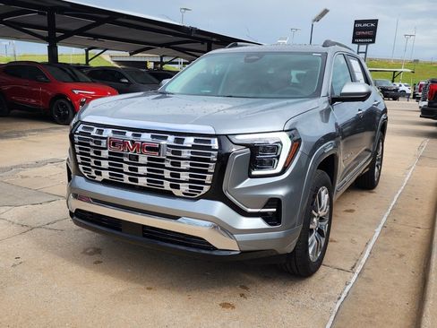 New 2026 GMC Terrain Denali image 8