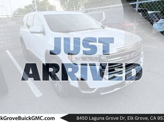 Used 2023 GMC Acadia SLE video 1