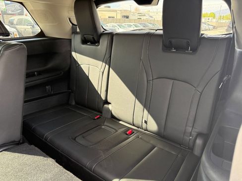 Used 2025 INFINITI QX60 Luxe w/ Vision Package AWD/4WD image 22