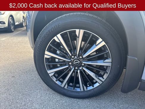 New 2026 Nissan Pathfinder Platinum image 28