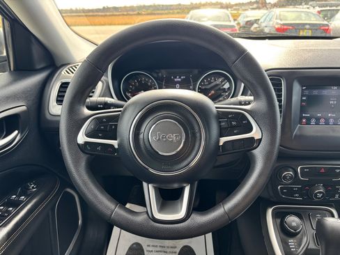 Used 2019 Jeep Compass Sport image 13