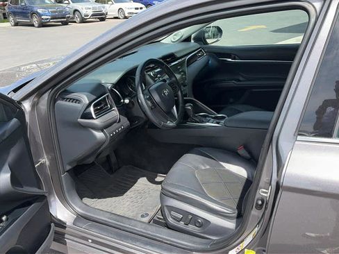 Used 2018 Toyota Camry XLE w/ Driver Assist Package FWD image 22