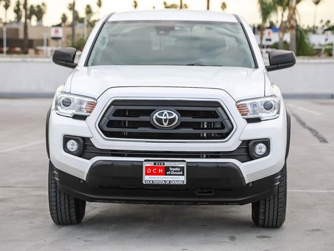 Used 2023 Toyota Tacoma SR5 image 3