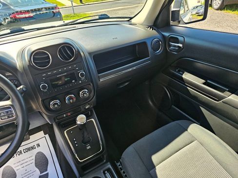 Used 2014 Jeep Patriot Sport w/ Power Value Group image 13
