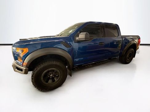Used 2017 Ford F150 Raptor w/ Equipment Group 801A Mid AWD/4WD image 8