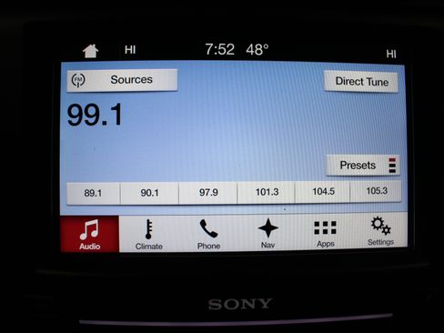 Used 2017 Ford Fusion Titanium FWD image 13