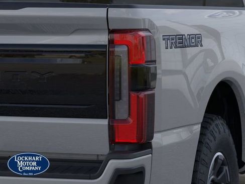 New 2026 Ford F250 Platinum w/ Tremor Off-Road Package image 51