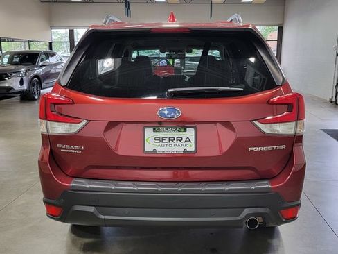 Used 2020 Subaru Forester Limited w/ Popular Package #3 AWD/4WD image 6