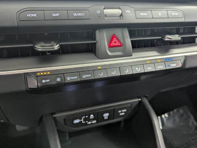 Used 2026 Kia K4 FWD image 26