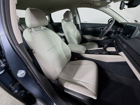 Used 2025 Honda Accord LX image 32