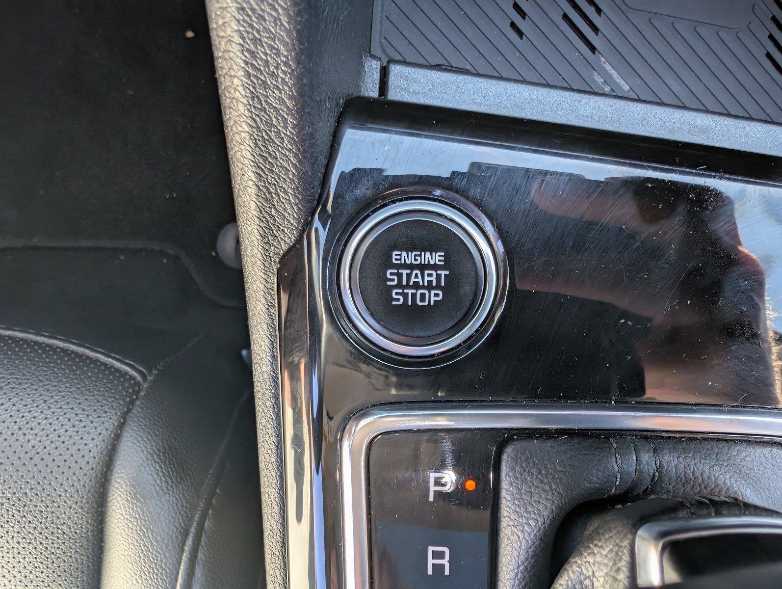 Used 2025 Kia Sportage SX FWD image 23