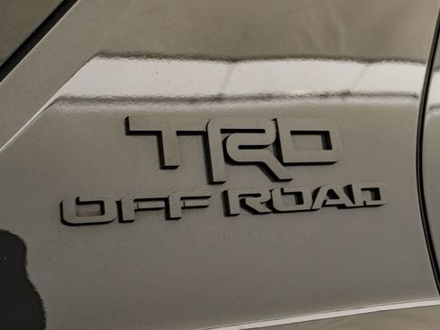 Used 2025 Toyota 4Runner TRD Off-Road Premium w/ Tow Technology Package AWD/4WD image 18