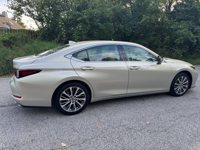 Used 2020 Lexus ES 350 w/ Premium Package FWD image 5