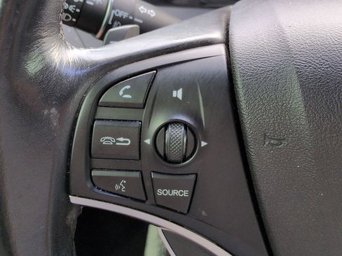 Used 2017 Acura MDX SH-AWD w/ Advance Package image 24