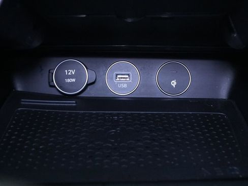 Used 2023 Genesis G70 3.3T w/ Sport Prestige Package image 36