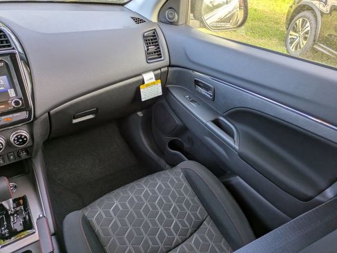 New 2026 Mitsubishi Outlander Sport LE AWD/4WD image 18