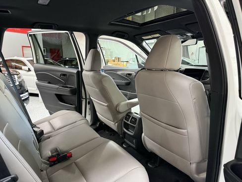 Used 2022 Honda Passport EX-L image 17