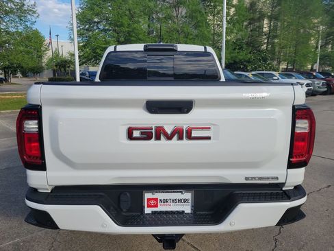 Used 2023 GMC Canyon Elevation w/ Elevation Premium Package AWD/4WD image 4