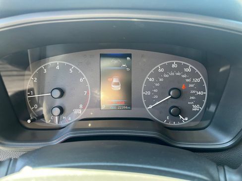Used 2025 Toyota Corolla LE FWD image 35