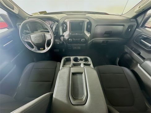 Used 2019 Chevrolet Silverado 1500 Custom Trail Boss w/ Custom Convenience Package image 10