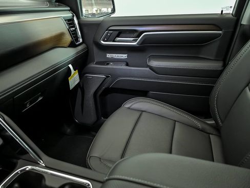 New 2026 GMC Sierra 1500 Denali AWD/4WD image 19