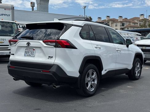 Used 2025 Toyota RAV4 XLE w/ Convenience Package AWD/4WD image 14