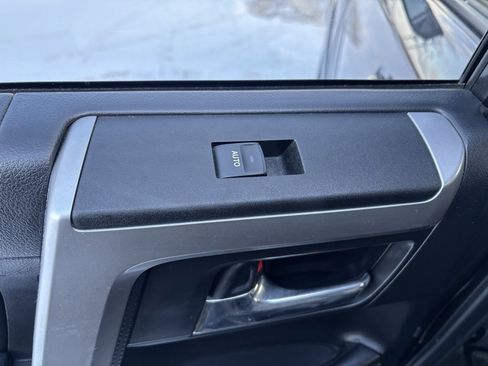 Used 2019 Toyota 4Runner SR5 image 23