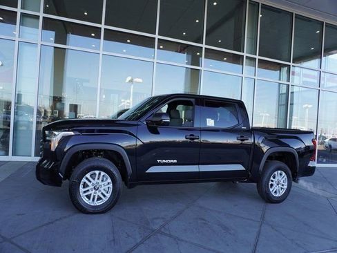 New 2025 Toyota Tundra SR5 image 6