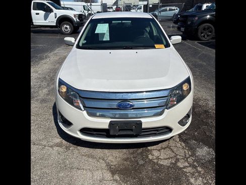 Used 2011 Ford Fusion SEL image 1