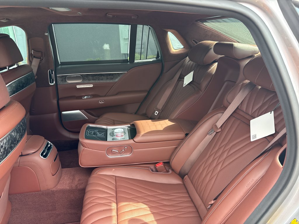 Used 2026 Genesis G90 3.5T AWD/4WD image 22