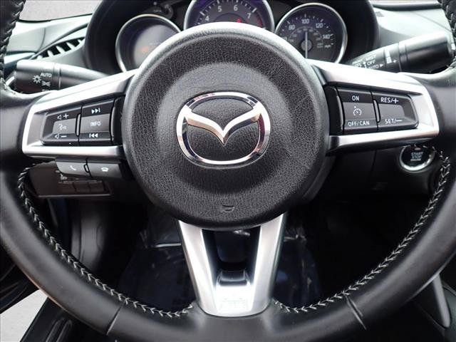 Used 2021 MAZDA MX-5 Miata Grand Touring RWD image 13