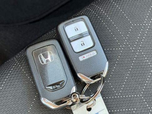 Used 2016 Honda Fit EX image 23