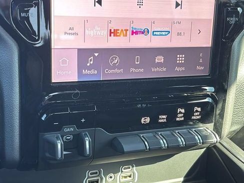 New 2026 RAM 2500 Big Horn AWD/4WD image 35