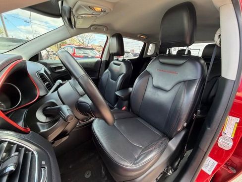 Used 2017 Jeep Compass Trailhawk w/ Leather Interior Group AWD/4WD image 10