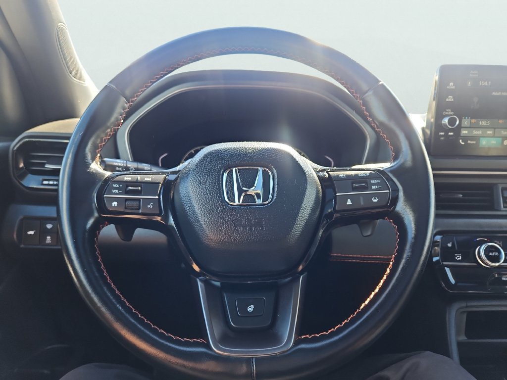 Certified 2024 Honda Pilot TrailSport image 32