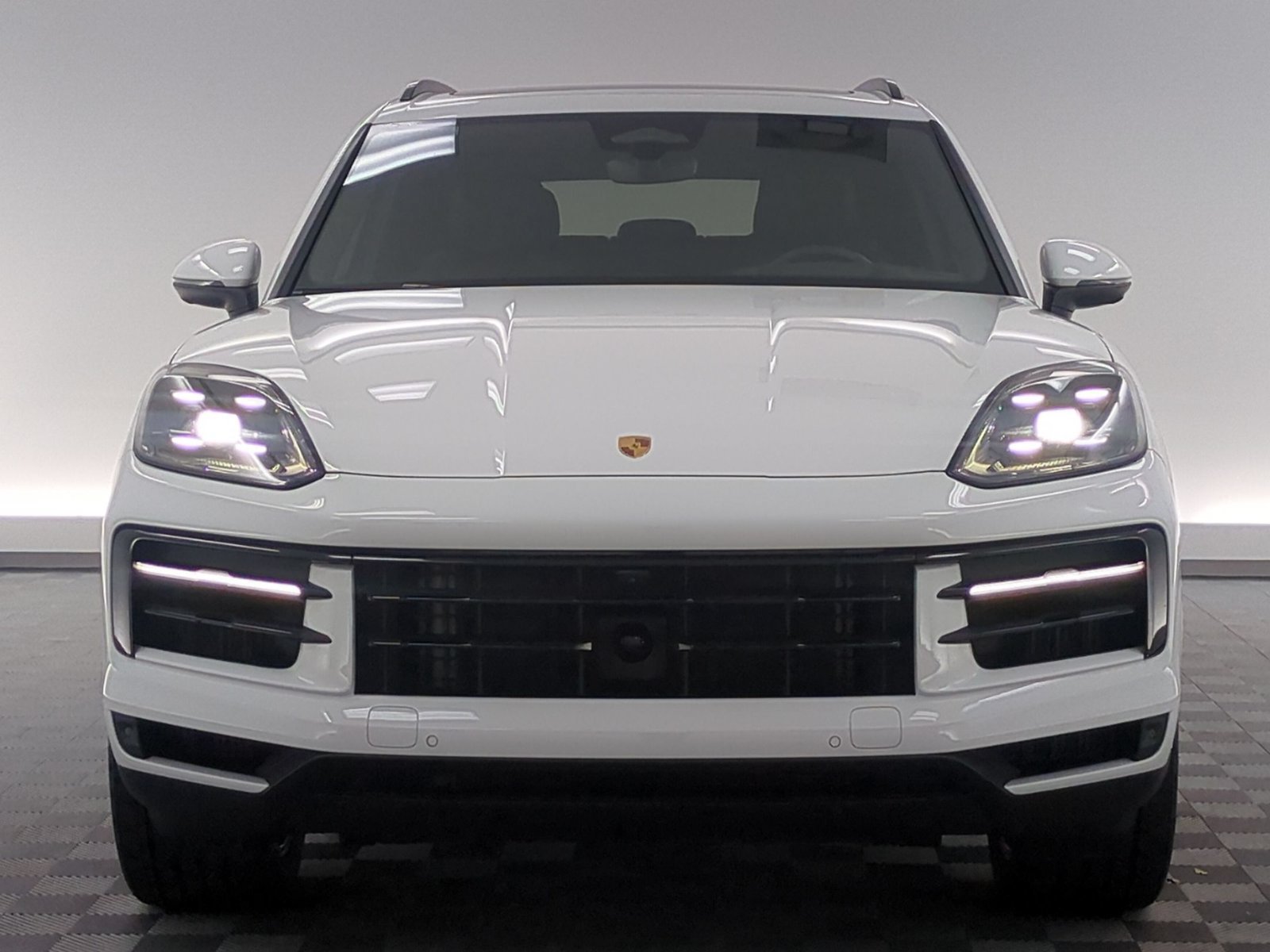 Used 2026 Porsche Cayenne AWD/4WD image 7