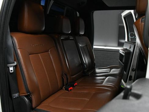 Used 2016 Ford F250 Platinum AWD/4WD image 38