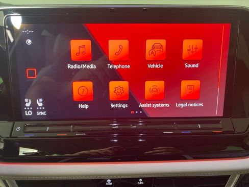 Used 2025 Volkswagen Atlas SEL Premium R-Line AWD/4WD image 19