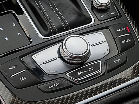 Used 2018 Audi RS 7 w/ Driver Assistance Package image 24