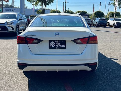 Used 2019 Nissan Altima 2.5 S FWD image 8