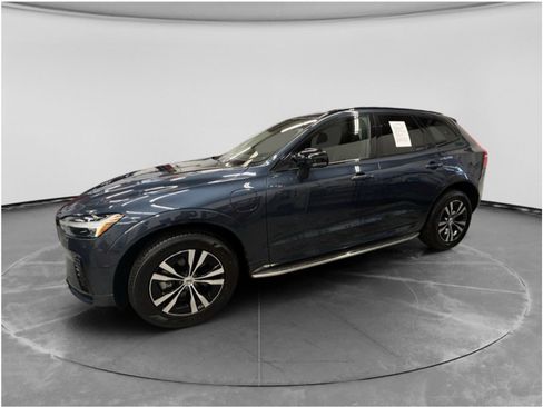 Used 2024 Volvo XC60 T8 Core w/ Protection Package AWD/4WD image 1