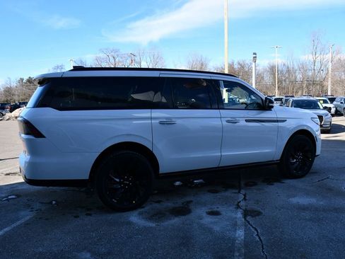 New 2026 Lincoln Navigator L Reserve w/ Jet Appearance Package image 7