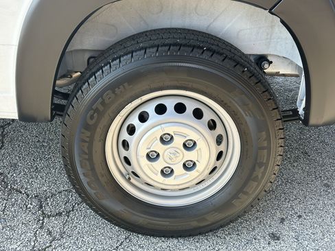 Used 2024 RAM ProMaster 3500 w/ Premium Convenience Group image 21