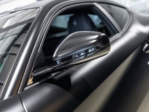 Used 2014 Ferrari F12 Berlinetta RWD image 18