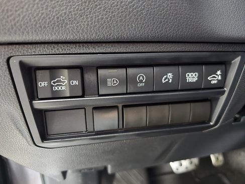 Used 2022 Toyota Tundra Limited w/ TRD Off-Road Package AWD/4WD image 24