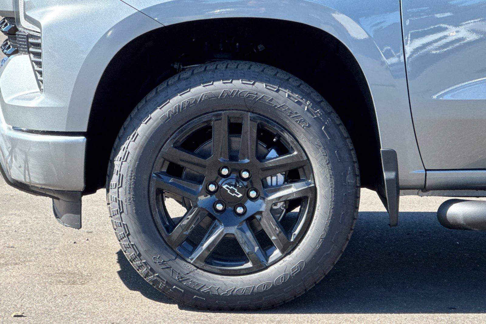 New 2026 Chevrolet Silverado 1500 RST w/ RST Select Package AWD/4WD image 35