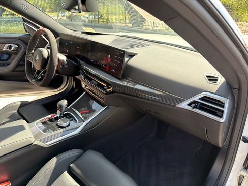 Used 2025 BMW M2 w/ Lighting Package RWD image 39